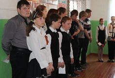 Чтим, храним и помним свято. Цель: воспитание бережного отношения к традициям своего народа.